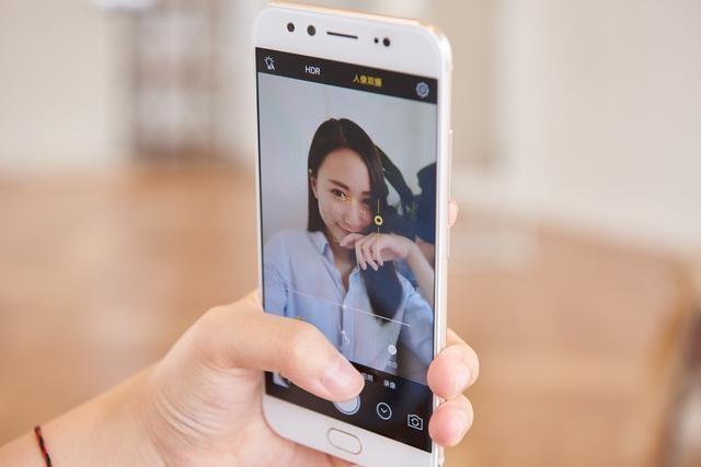 侏罗纪世界2 推荐视频