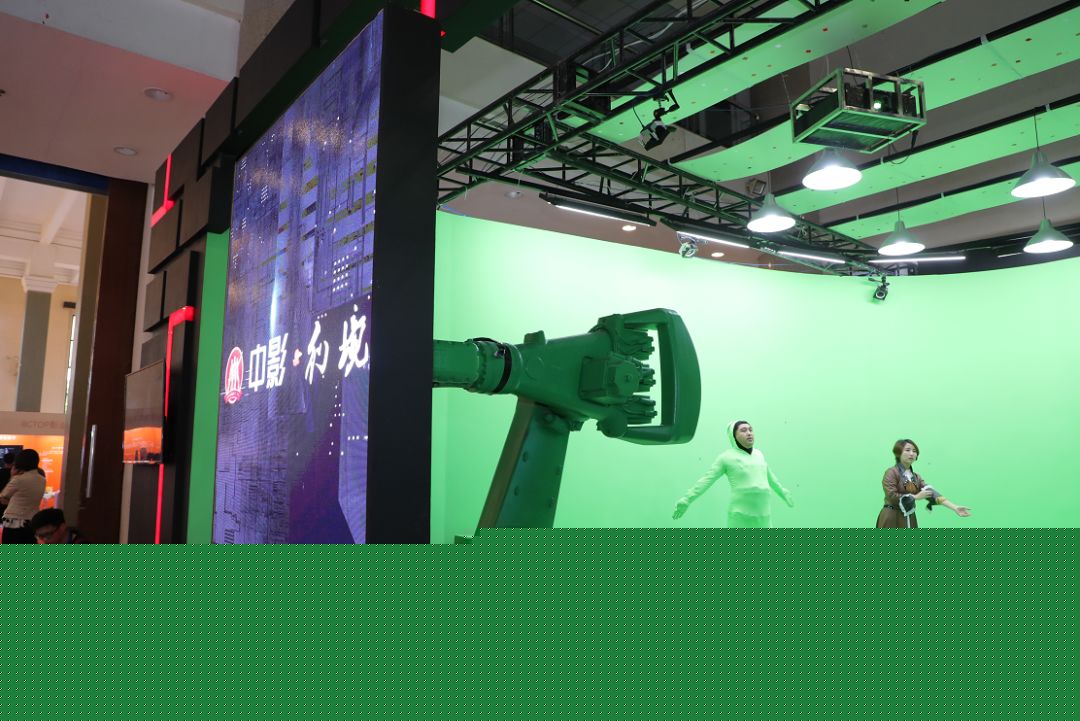 你房里有人 推荐视频