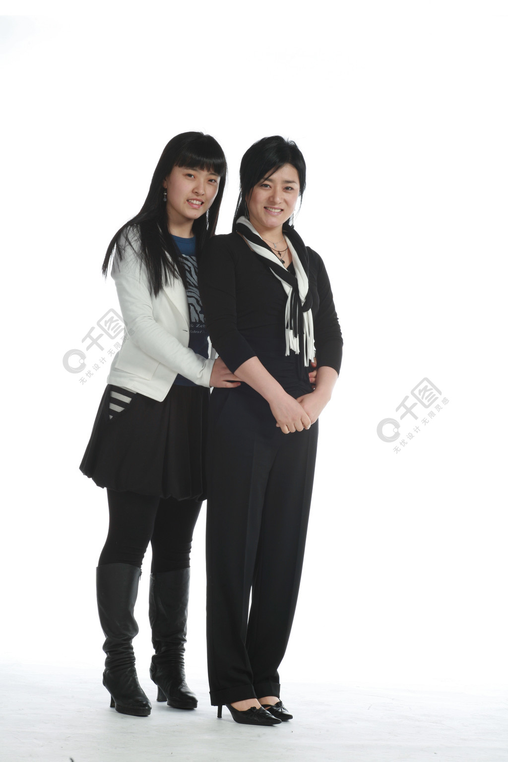 你在月夜里闪耀光辉