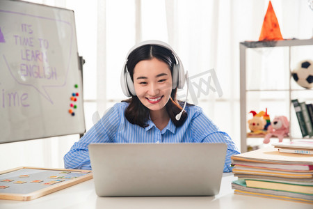 优雅的谎言 推荐视频