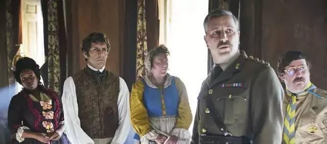 伊兹大闹洛杉矶 推荐视频