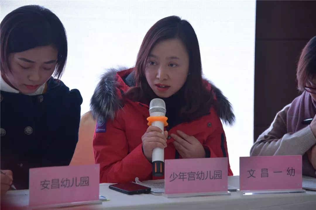 写在大地上的诗 推荐视频