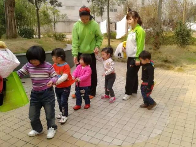 伦敦塔闹鬼 推荐视频