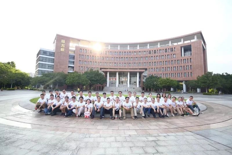 僵尸刑警 推荐视频