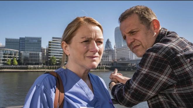 他夏天住在楼下 推荐视频