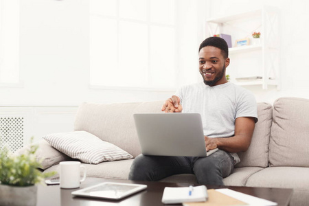 僵尸岛 推荐视频