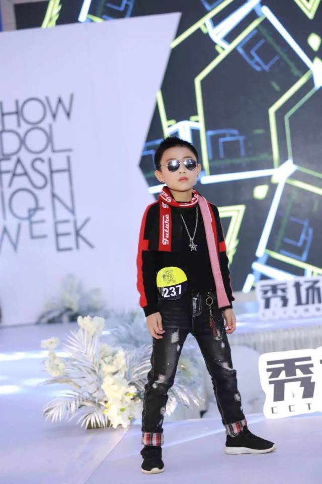 保险库 推荐视频