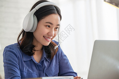 写在大地上的诗