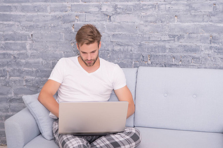 他们的边境梦 推荐视频