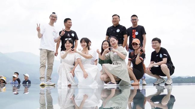 僵尸大时代 推荐视频