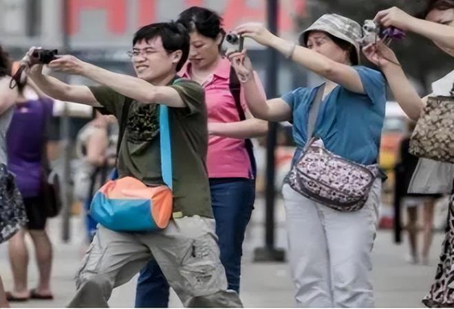 僵尸小屁孩 产品图片